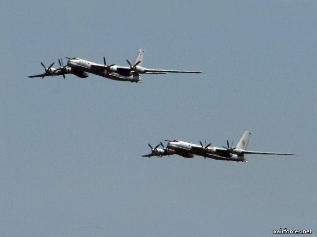 Japan Scrambles Fighters to Meet Russian Bombers