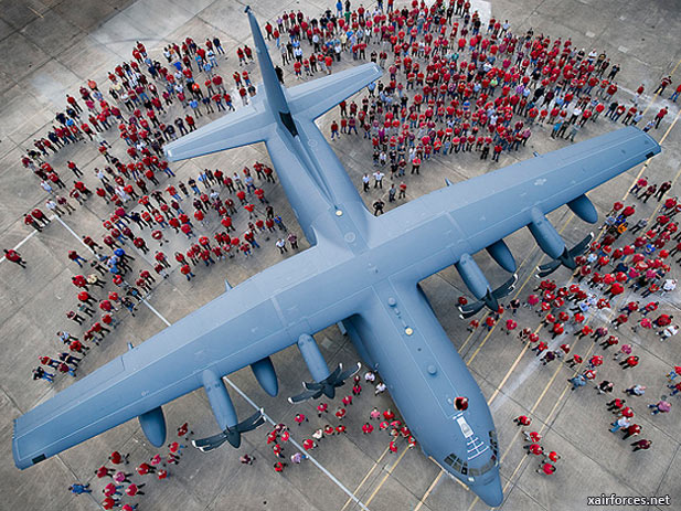Lockheed Martin marks 2400th C-130 Hercules delivery