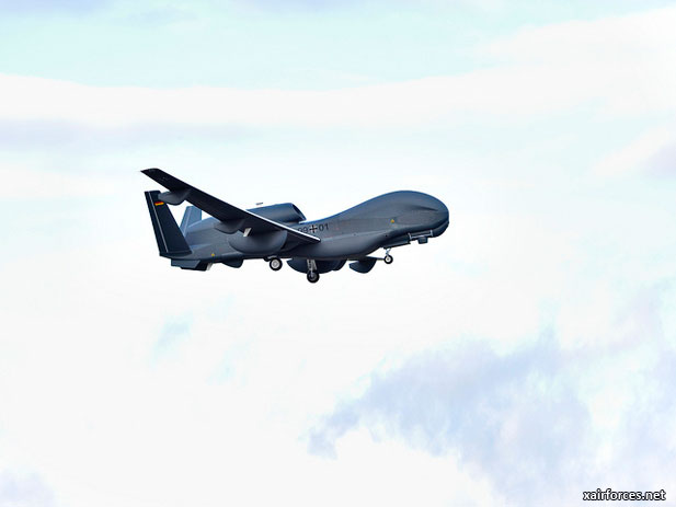 Euro Hawk Completes First Flight with Sigint Payload