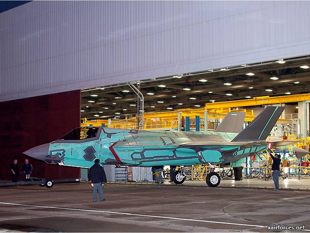 Israel gets ready for F-35s, new trainers