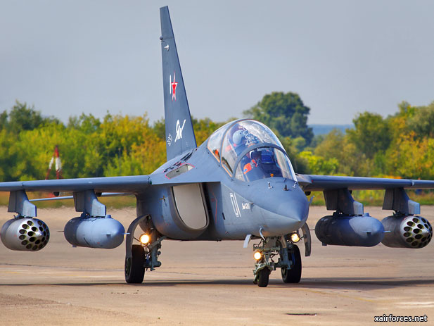 Russian Air Force Accepts First Yak-130