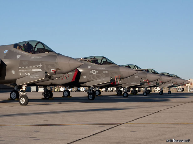 Lockheed gets $4.9bn F-35 funding