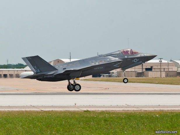 Two Lockheed Martin F-35Bs Ferried to Eglin, Marking 25th DOD Delivery