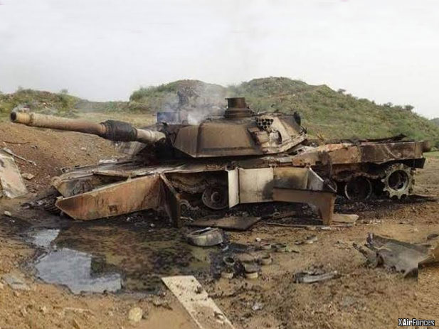 Saudi Arabian tank crew burnt alive after Houthi ambush in Yemen