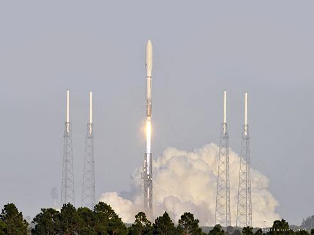 Air Force launches unmanned spacecraft