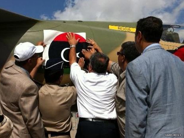 Libyan Mirage F-1's roundels changed in poignant ceremony
