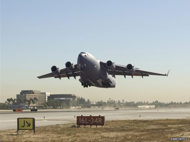 Aust takes delivery of 5th C-17 aircraft