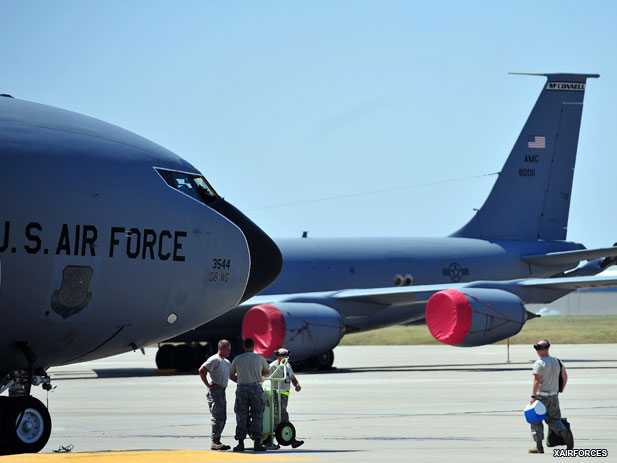 McConnell secures N.J. aircraft from Irene