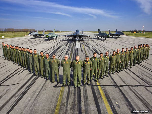 U.S., Bulgarian Airmen Strengthen Ties During Exercise 