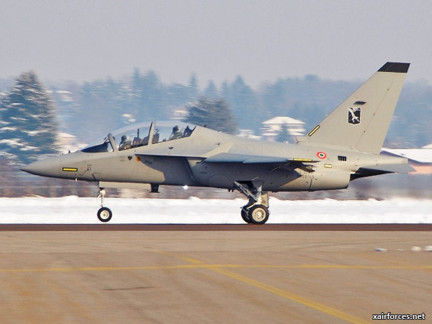 Second Alenia Aermacchi T-346A Delivered to the Italian Air Force