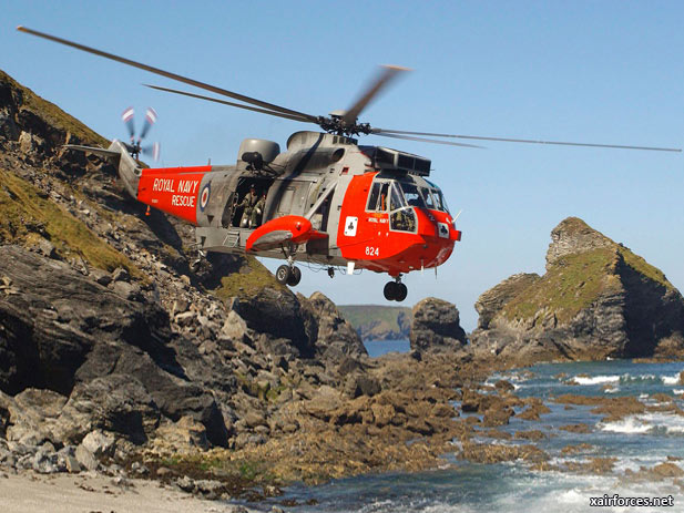 Bond, Bristow and CHC shortlisted for UK Long SAR contracts