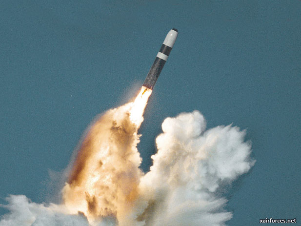 UK privatises Trident missile support
