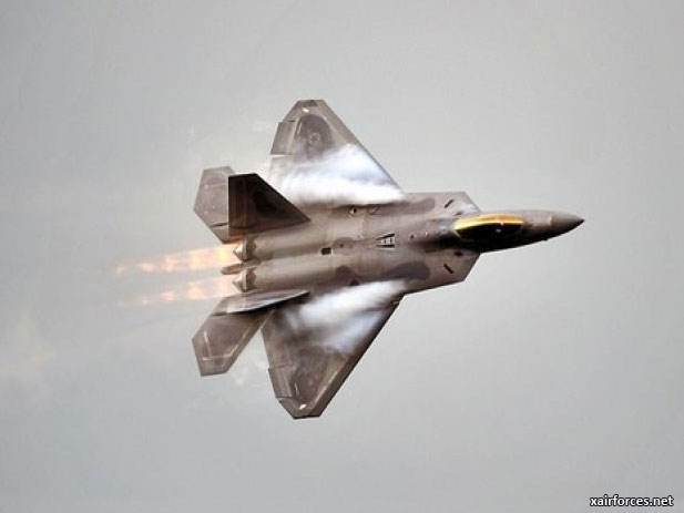 New Flight Restrictions Haven't Curbed F-22 Operations 