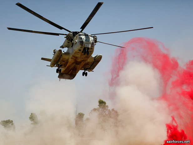 U.S. Marine Corps Retires CH-53D Sea Stallion Helicopter 